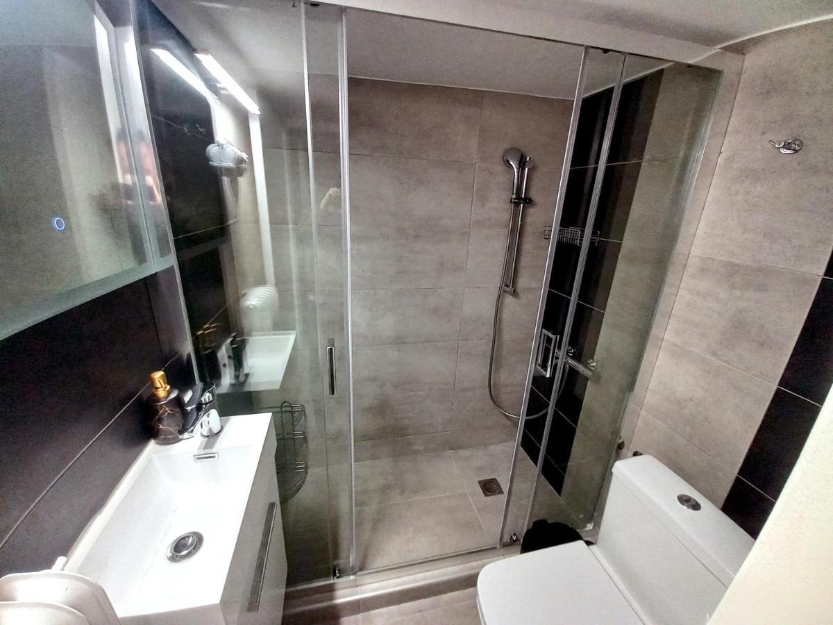 Apartment Pnika 3 أثينا المظهر الخارجي الصورة